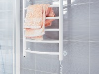 Odgovor ZAPALIO INTERNET: Znate li čemu služi misteriozna bordura na peškirima?