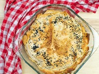 Gibanica kao iz bakine kuhinje: Sočna iznutra, a hrskava spolja