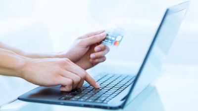 NBS upozorava na prevaru sa platnim karticama