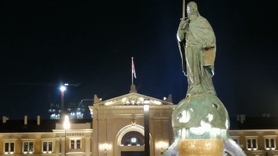 "Pitamo se da ovaj spomenik od 24 metra nije premali"