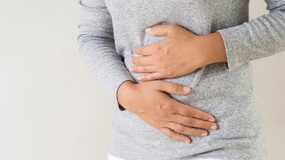 Gastroenterolog podelio savet broj 1 protiv gasova: Ovaj napitak je SPAS ZA NADUTOST