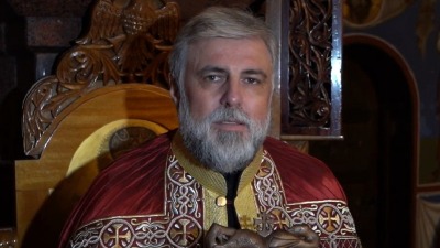 Grigorije na opelu majci: Samo izdržite i ne bojte se, i iznad svega - budite ljudi