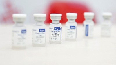 U Hrvatsku stiže milion doza ruskih vakcina U Hrvatsku stiže milion doza ruskih vakcina