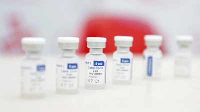 "Vakcina Sputnjik V isto efikasna u svim starosnim grupama"