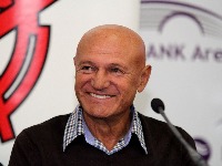 7 godina od pogibije Šabana Šaulića: Rođen u siromaštvu, pa postao kralj narodne muzike