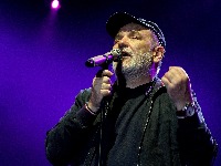  Iza čuvene Đoletove pesme "Ne lomite mi bagrenje" krije se BOLNA PRIČA (VIDEO) 