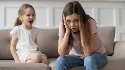 Zašto deca vrište i kako da reagujete?