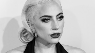 Lejdi Gaga trudna? Snimljena na tajnom venčanju (VIDEO)