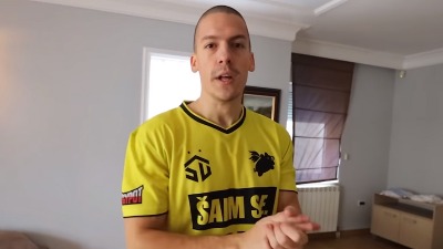 “Nisam hteo da platim reket”: Baka Prase otkrio zbog čega su mu zapalili automobil od 500.000 evra