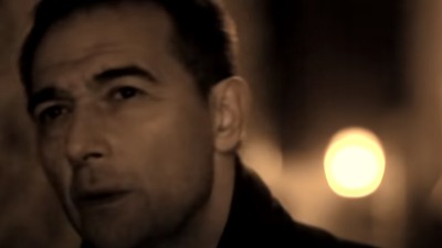 11 godina bez ove muzičke legende. Bio je frontmen "Idola" i jedan od najistaknutijih muzičara novog talasa u bivšoj Jugoslaviji