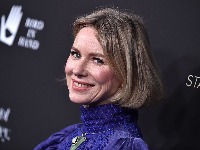 Naomi Vots je bila ŠOKIRANA propašću jednog svog filma: "Bolno je" (VIDEO)