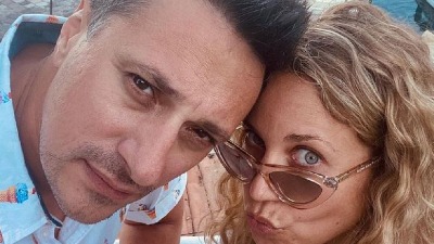 Andrija pokušao da nasmeje partnerku: Nije mu uspelo