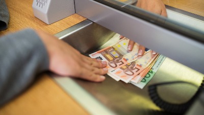 Kako prepoznati lažnu novčanicu evra? Kako prepoznati lažnu novčanicu evra?