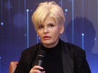 Jelena Trivan: Ne zapošljavajte kumove, rođake i ljubavnice (VIDEO)