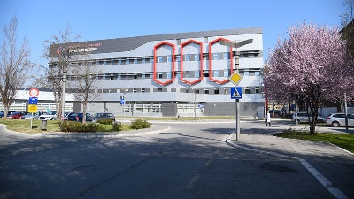 Oglasile se kolege uhapšenog medicinskog tehničara iz UKC Vojvodina