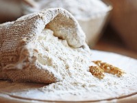 Tip 400 ili tip 500? Koje brašno se koristi za mekane kiflice, a koje za hrskavi hleb