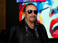 Željko Bebek proslavlja 24 godine braka sa 36 godina mlađom suprugom Ružicom