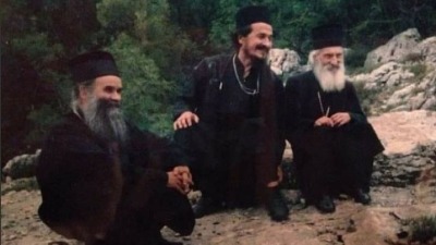"Atanasije, Pavle i Amfilohije zajedno u carstvu nebeskom" "Atanasije, Pavle i Amfilohije zajedno u carstvu nebeskom"