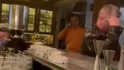 Čeda: Jesu li Velja Nevolja i ministar sad ortaci? (VIDEO) Čeda: Jesu li Velja Nevolja i ministar sad ortaci? (VIDEO)