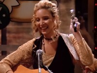 Lisa Kudrou: Scenaristi "Prijatelja" noću su pričali o 18+ fantazijama o mojim koleginicama