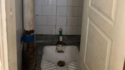 Propali toaleti u školama nisu prioritet za državu