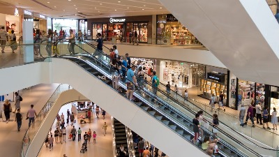 Radno vreme za praznike: Evo kako će raditi prodavnice, tržni centri, pošte, apoteke…