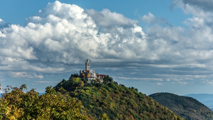 Ljudi koji imaju JEDNU OSOBINU su BESMRTNI: Evo šta je jedan svetogorski monah rekao za sreću