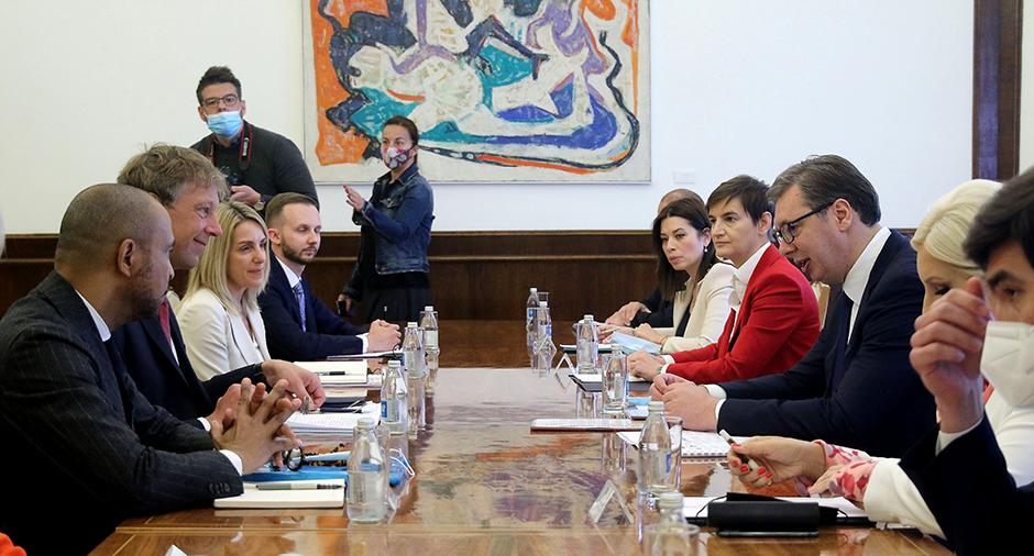Aleksandar Vučić i delegacija kompanije Rio Tinto FOTO: ATA images