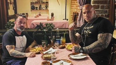 Zvezda serije "Vikinzi" oduševljen Srbijom: "Prava eksplozija" (FOTO)