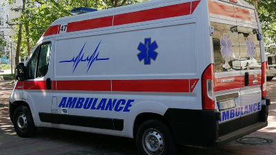 Maloletnik se ranio kalašnjikovim, prebačen u bolnicu