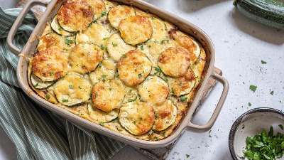 Zapečene tikvice punjene sirom: Lagan, ukusan i brz prilog ili samostalna opcija