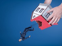 Za 15.000 evra kupio ČITAVU ZGRADU! KAKO? Neverovatan slučaj u Vojvode Stepe - stanarima preti prinudno iseljenje! (VIDEO)