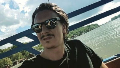 Naš glumac na selu gaji kokoške, svinje i ovce