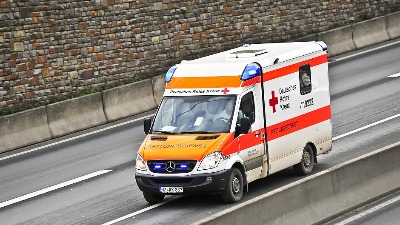 Muškarac izboden nožem na Karaburmi