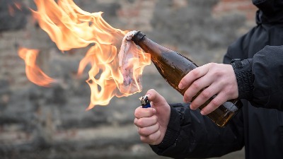 Molotovljev koktel bačen na prodavnicu zdrave hrane