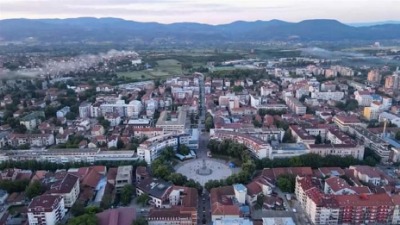 "Do kada će SNS kršiti osnovna prava građana Kraljeva?"