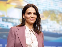 Teško detinjstvo ostavilo je večni trag u životu slavne glumice: Roditelji su je napustili kada je imala četiri godine