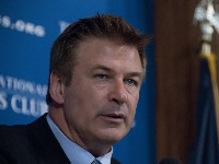 Nema kraja DRAMI: Nova TUŽBA za Aleka Boldvina, evo ko ga sada tuži 