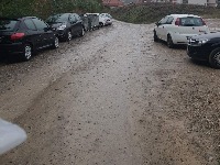 "U Velikom Mokrom Lugu ljudi bez vode i prevoza dva meseca"