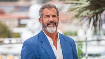 Mel Gibson u poseti Hilandaru: Slavni glumac se slikao sa monasima i uputio snažnu poruku (FOTO)