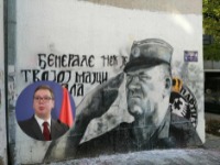 Pre odlaska u Priboj Vučić da prekreči Mladićev mural 