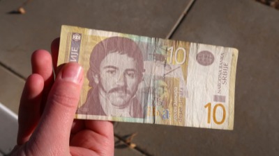 Novčanica od 10 dinara, a vredi 8.000 evra