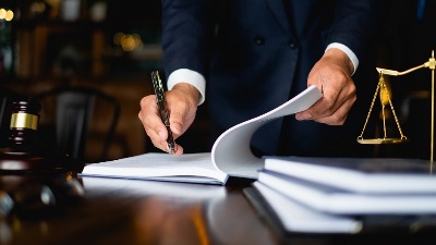 Podneta krivična prijava protiv advokata Cvejića Podneta krivična prijava protiv advokata Cvejića
