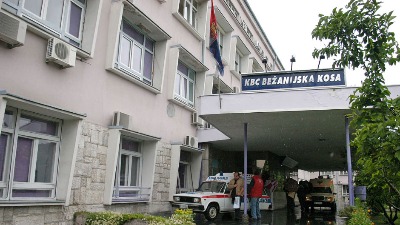 UŽAS! PAO PLAFON u KBC Bežanijska kosa, povređena medicinska sestra 
