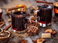 Kuvano vino sa cimetom: Idealan napitak za hladne dane