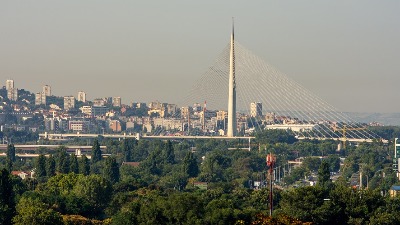 "Da li je nadvožnjak prema Banovom brdu bezbedan?"