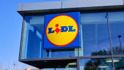 Lidl uhvaćen NA DELU: Prodaje hranu kojoj je istekao rok (FOTO)