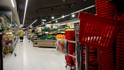 "Vučić širenjem panike skriva da je hrana najskuplja u Evropi"