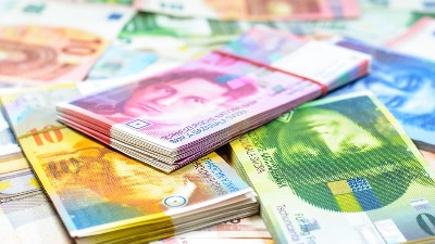 NOVI NOVAC STIŽE: Evo kako će izgledati švajcarske novčanice (FOTO)