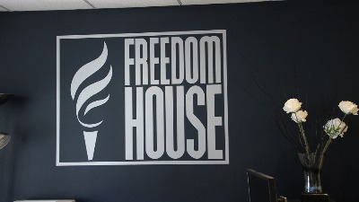 Izveštaj Fridom hausa: Srbija ponovo nazadovala, NAJGORE ocenjena u regionu